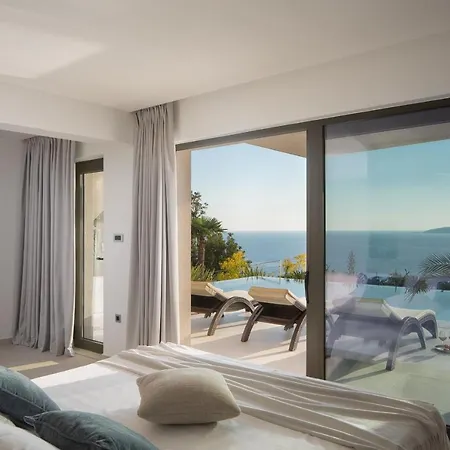 Villa Luxury Bevel House *